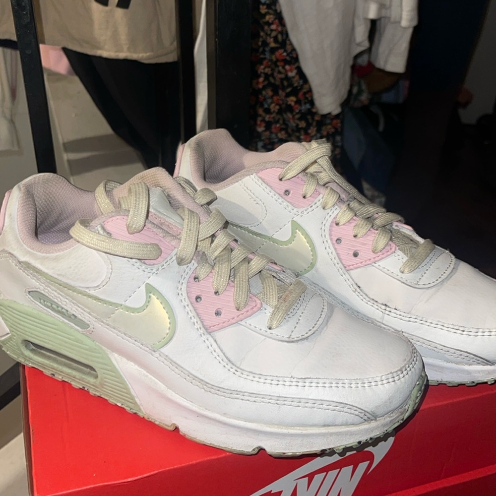 Nike Air Max- size 4.5